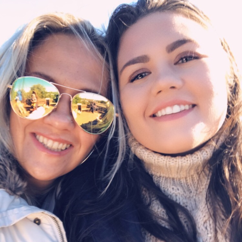 Meet your Posher, Ariana